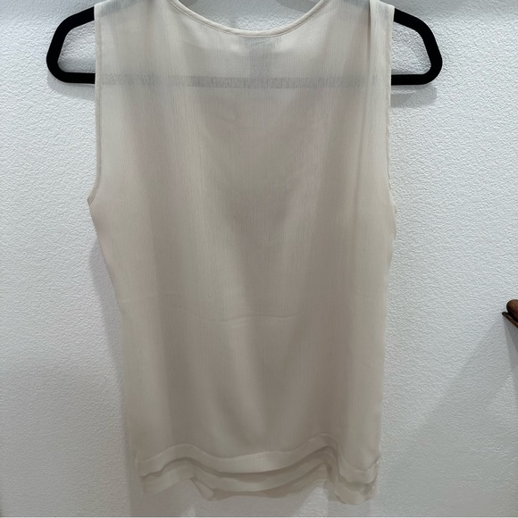 Soft surroundings tank - Picture 4 of 7